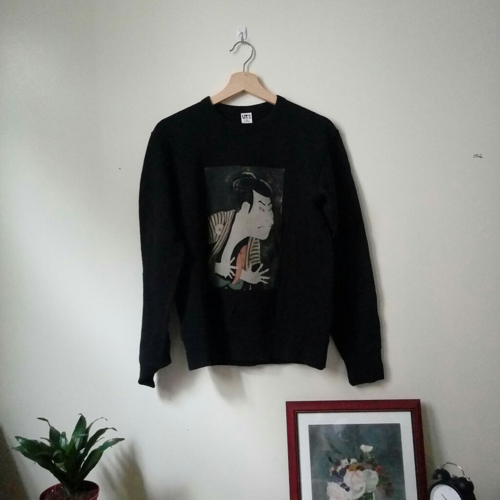 Black graphic sweatshirt NWOT